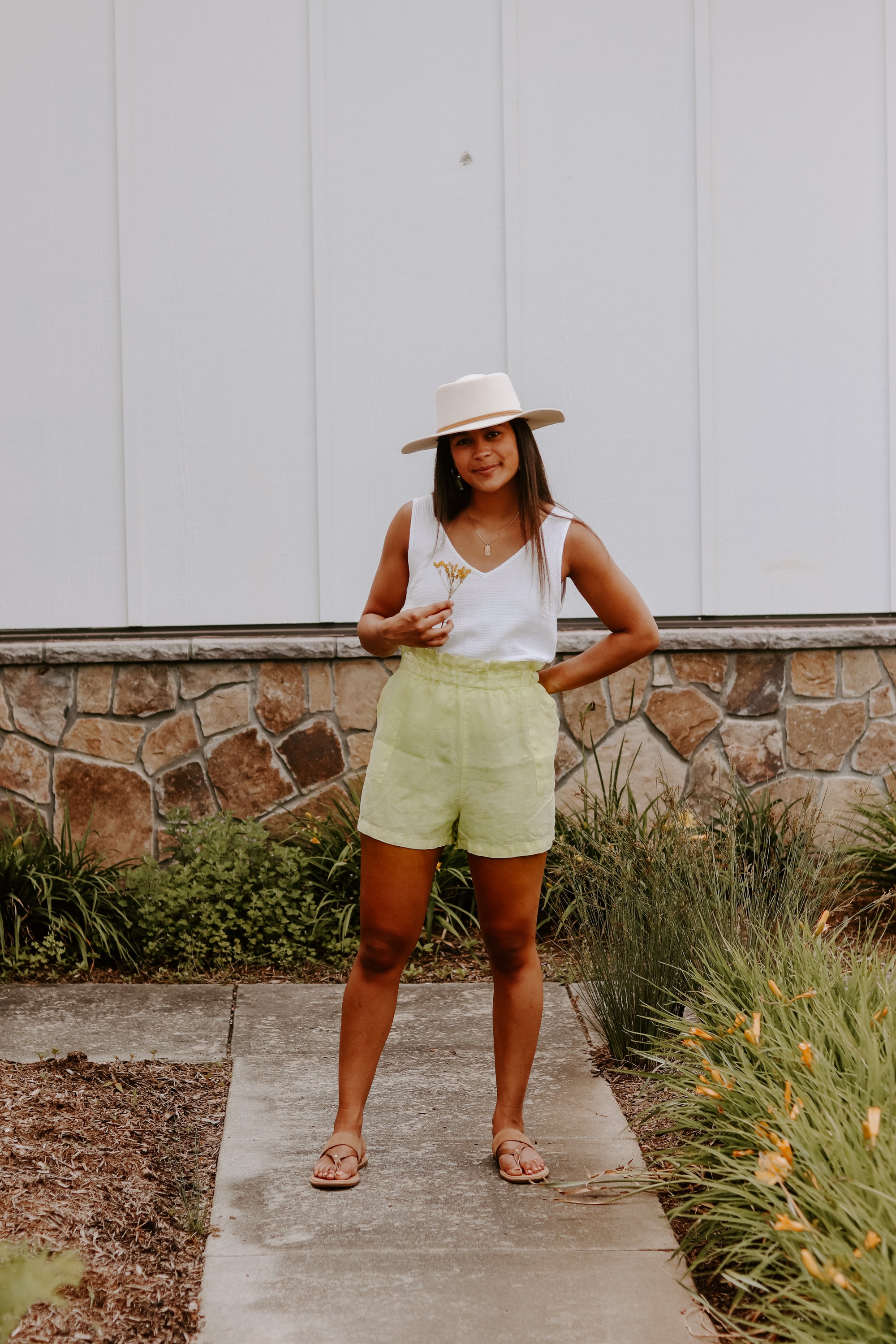 Jackie Shorts (Linen)