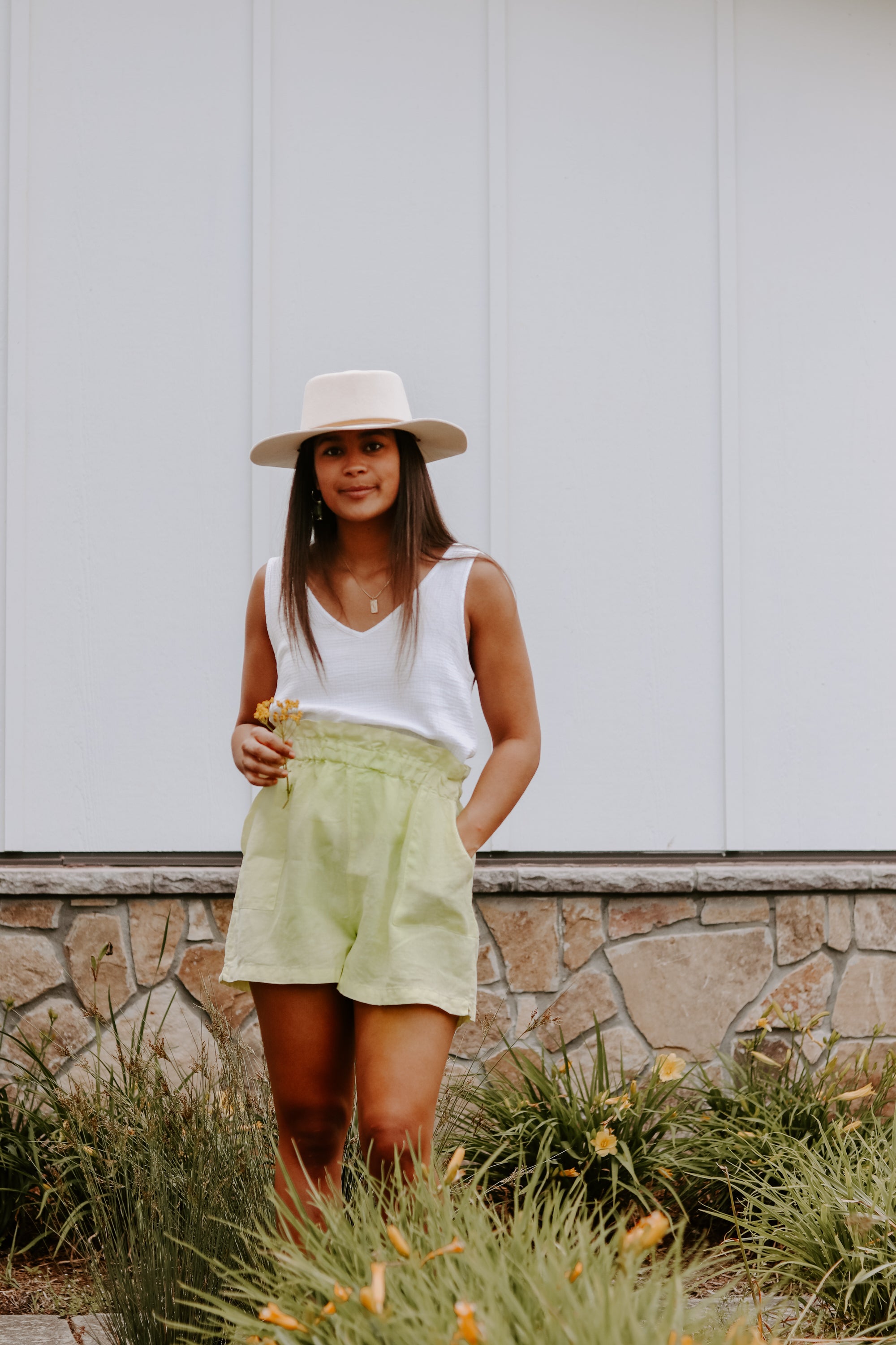 Jackie Shorts (Linen)