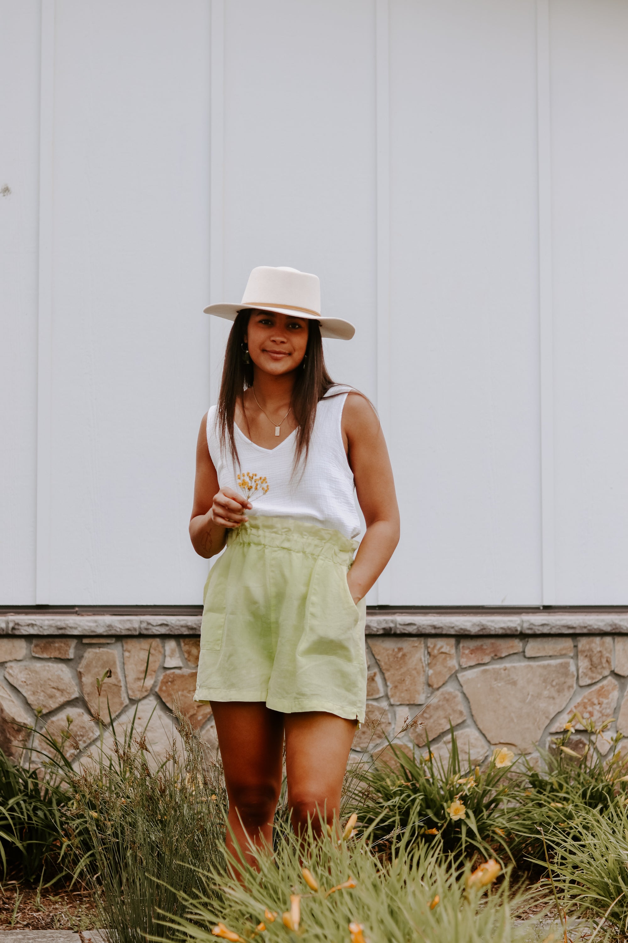 Jackie Shorts (Linen)