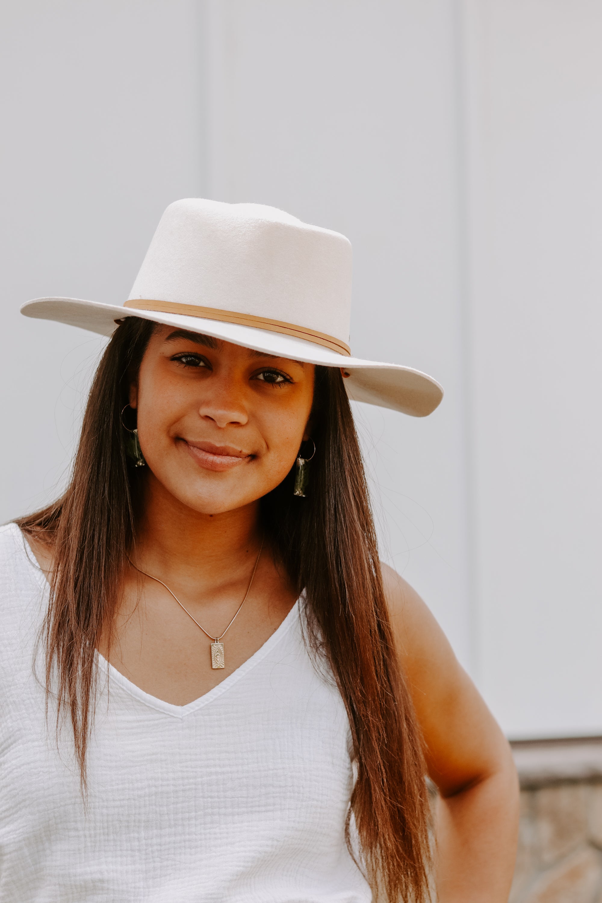 Wren Flat Brim Hat - Off White