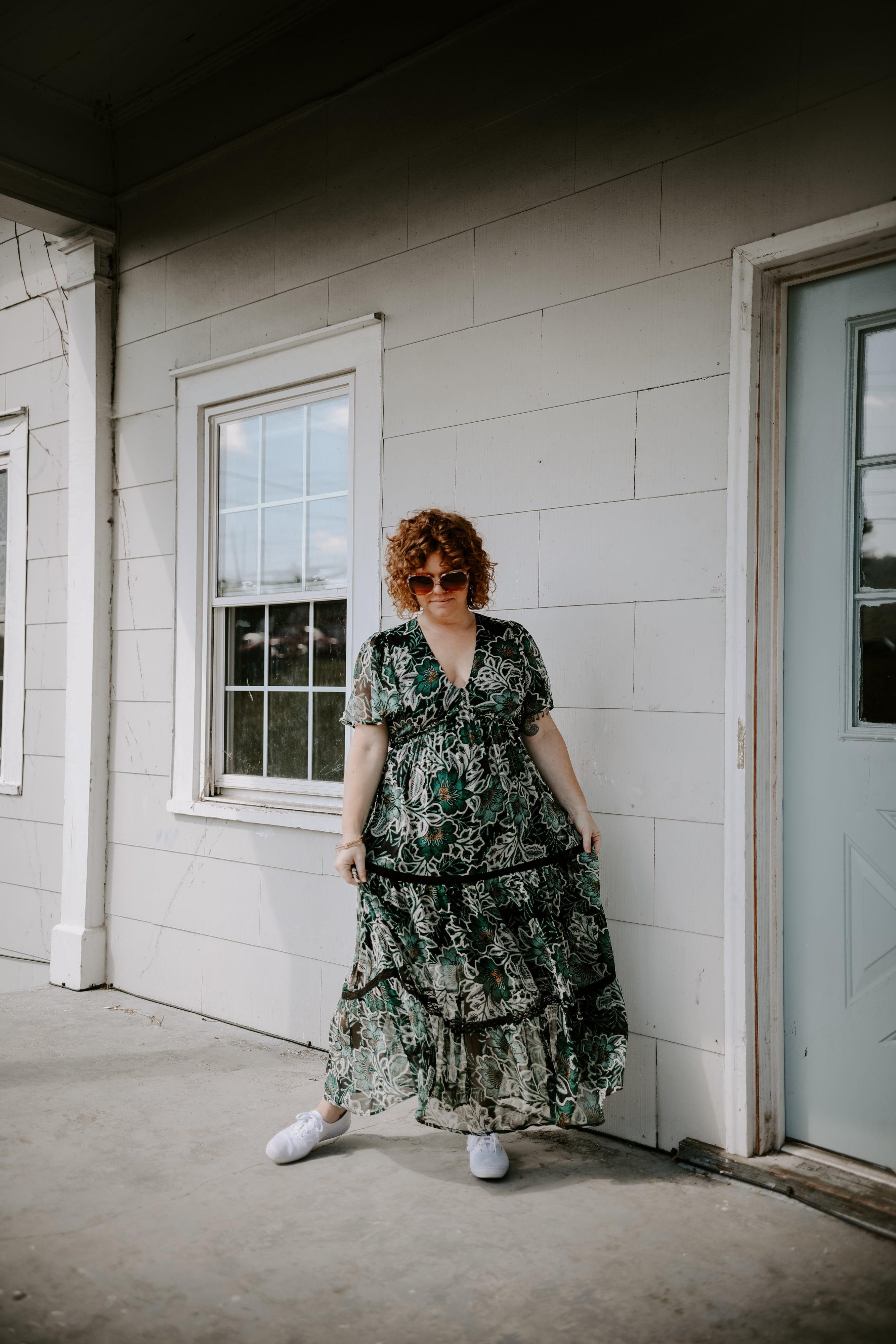 Chelo Emerald Floral Tiered Midi Dress BLACK/EMERALD / S