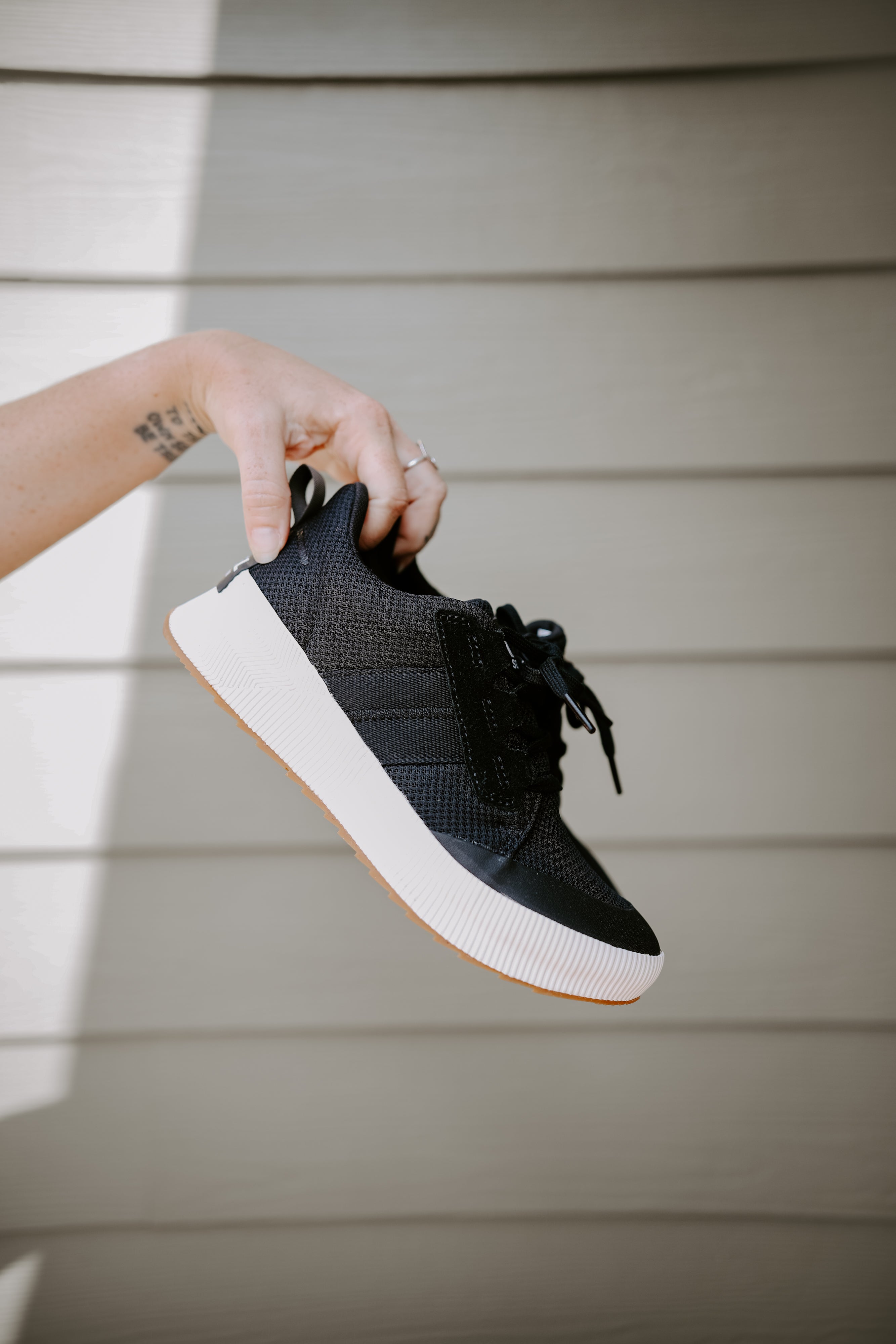 Out N About III Low Sneaker