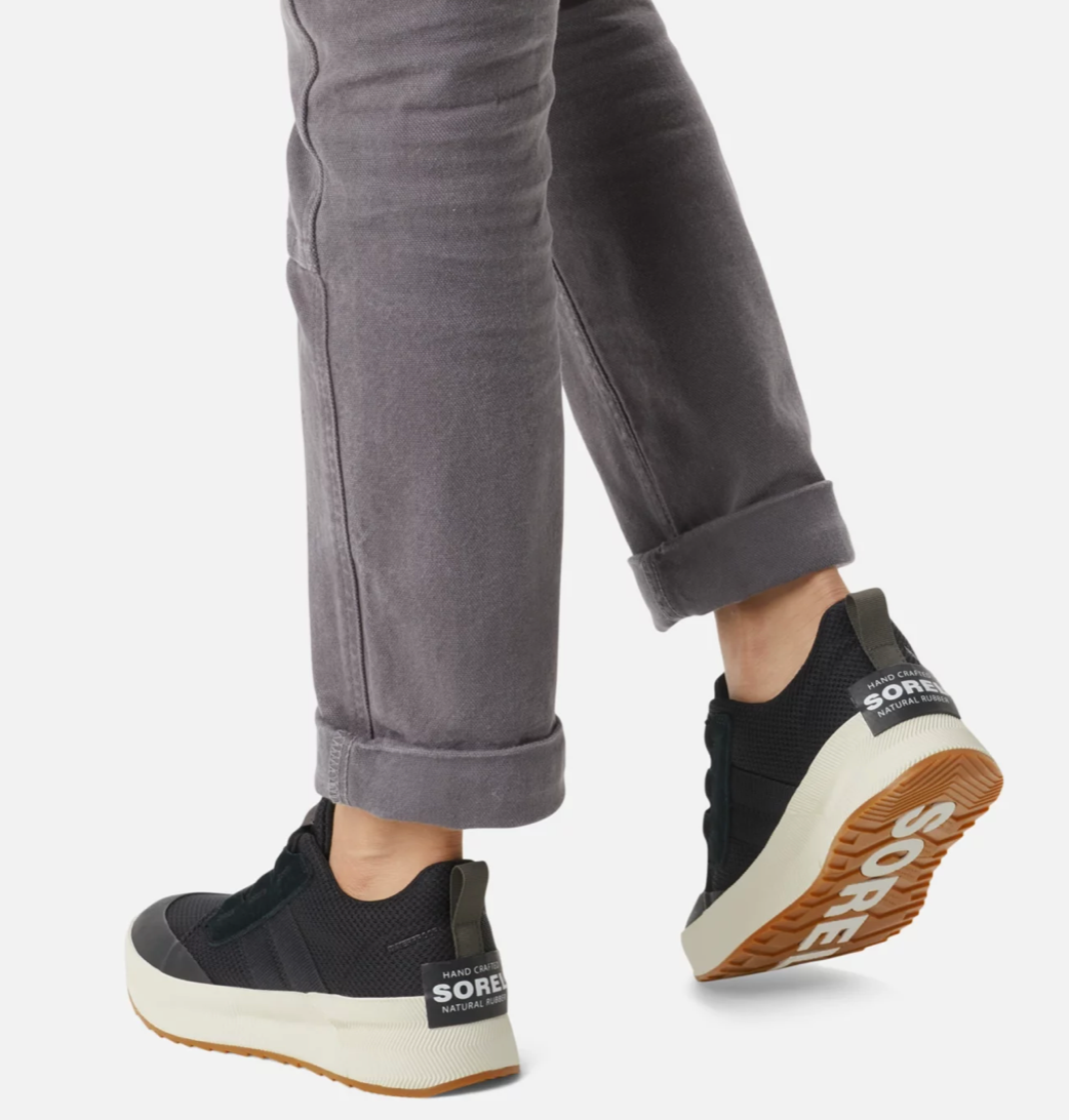 Out N About III Low Sneaker