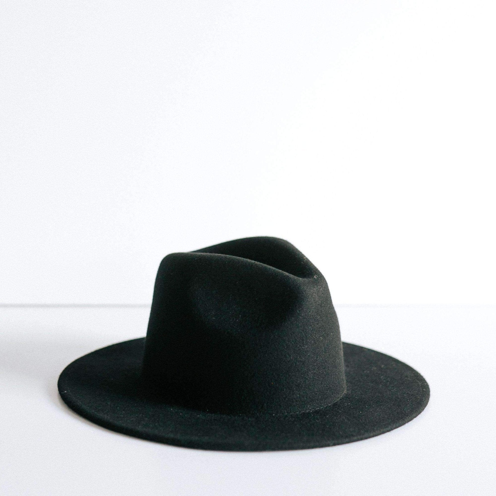 Wes Fedora- Black