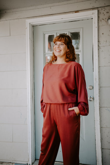Comfy Cabernet Top